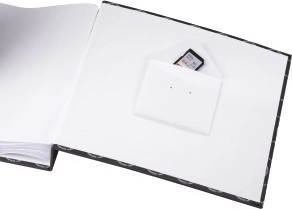 Sprytna kieszonka na kartę pamięci