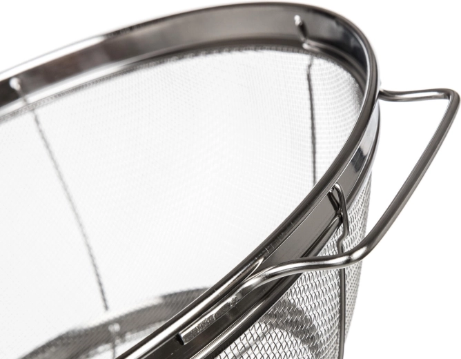 Wytrzymała stal nierdzewna 18/8 i solidne uchwyty