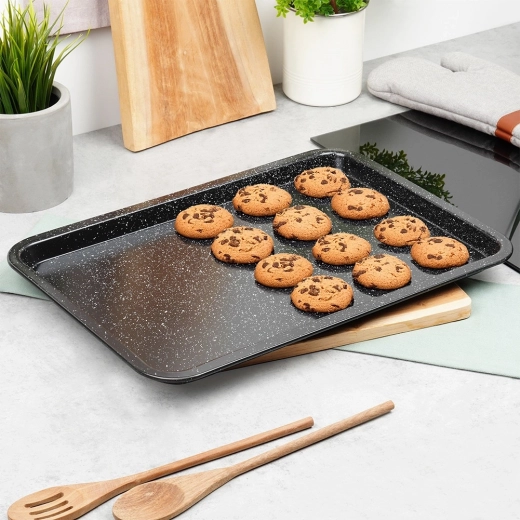 Równomierne wypiekanie na całej powierzchni