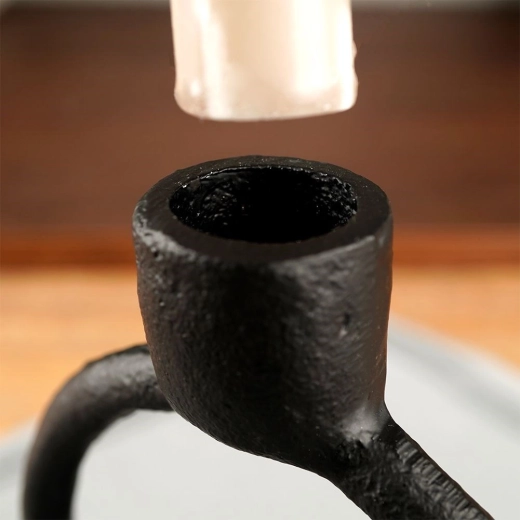 Bezpieczne mocowanie świecy