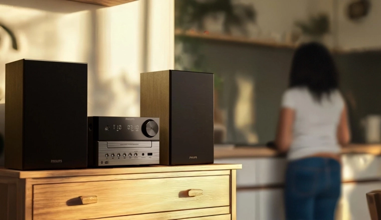 Mocny dźwięk stereo 20 W RMS i bass‑reflex