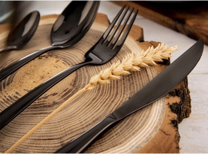 Wytrzymała stal nierdzewna z powłoką PVD