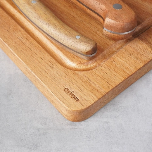 Drewno akacjowe dla komfortu i stylu