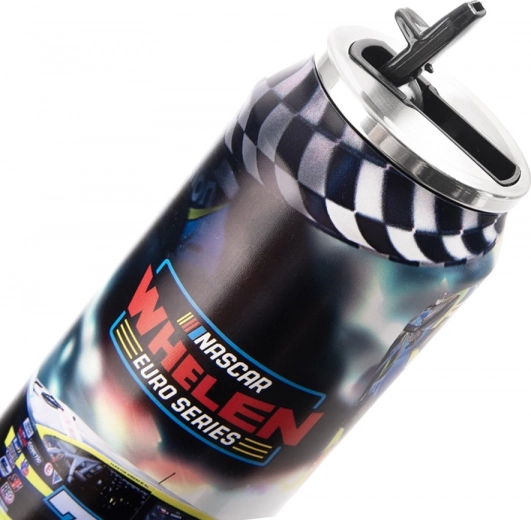 Wygodne picie dzięki odchylanemu ustnikowi i słomce