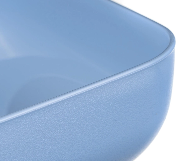 Wytrzymały plastik do codziennego użytku