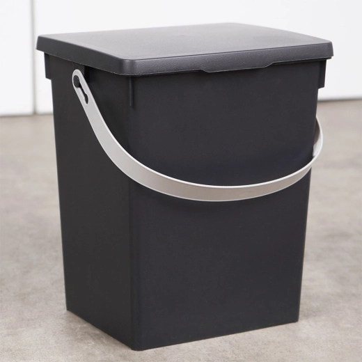 Wygodne przenoszenie dzięki solidnemu uchwytowi