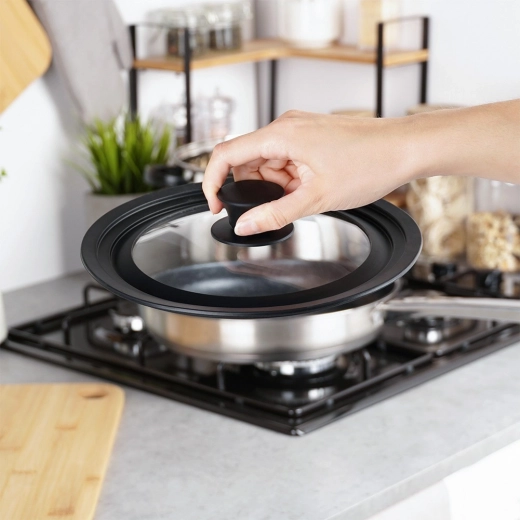 Wytrzymałe hartowane szkło i łatwa pielęgnacja