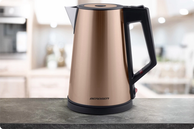 Podstawa 360° bez przewodów i ergonomia