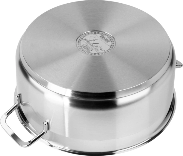 Kompatybilny ze wszystkimi kuchenkami, w tym indukcyjnymi