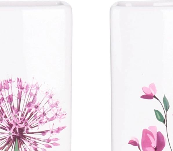 Wysokiej jakości biała ceramika z kwiatowym motywem