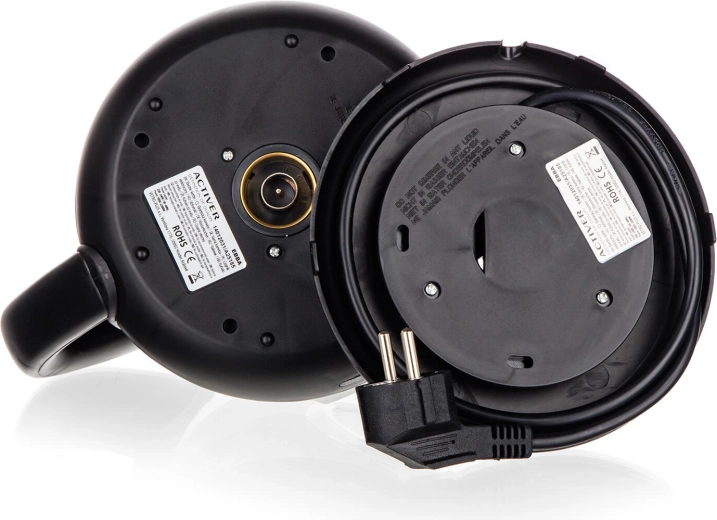 Obracana o 360° podstawa i ukryty element grzewczy