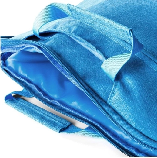 Wodoodporny materiał dla pewności w podróży