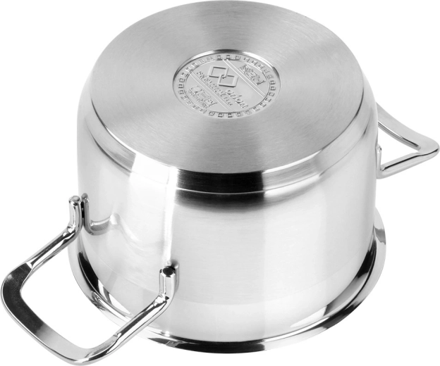 Trwała stal nierdzewna 18/10 dla długiej żywotności