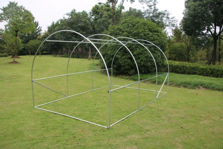 Stabilna ocynkowana metalowa rama