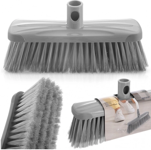 Szerokość 30 cm i duża powierzchnia czyszczenia