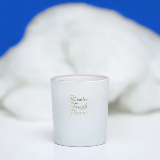 Świeca zapachowa o zapachu świeżych kwiatów 125 g
