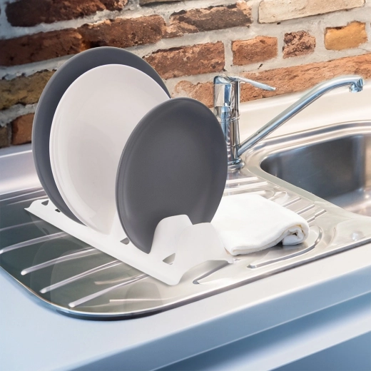 Oszczędność miejsca w szafce i szufladzie