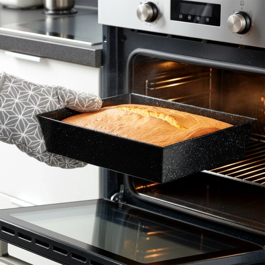 Wysokie brzegi i odporność do 230 °C