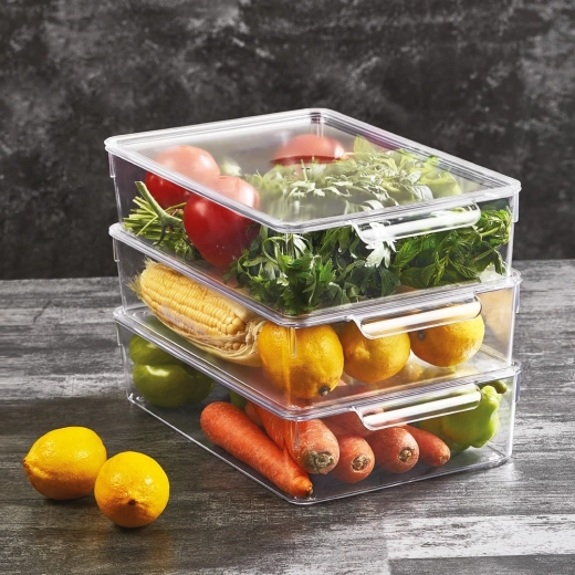 Zdejmowana pokrywka i możliwość sztaplowania