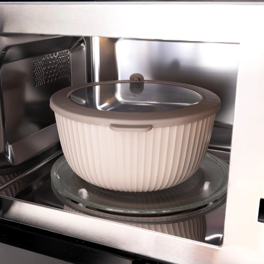 Przezroczysta pokrywka z zaworem do mikrofalówki