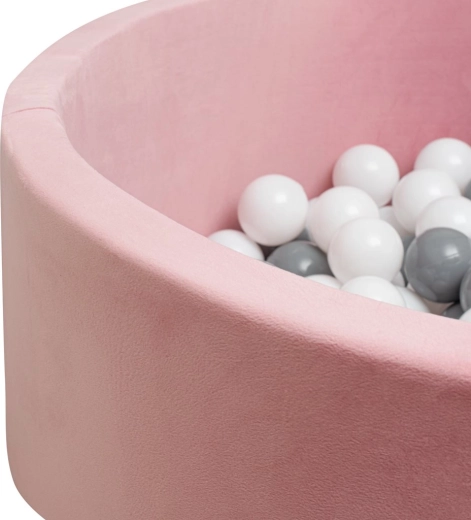 150 certyfikowanych piłeczek dla zabawy sensorycznej