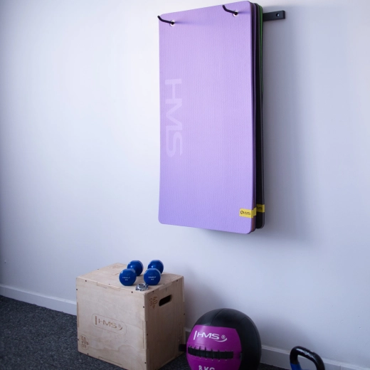 Duża pojemność i regulowany rozstaw