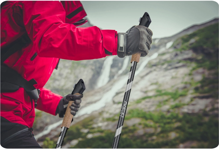 Regulowana długość 85–143 cm do każdego terenu