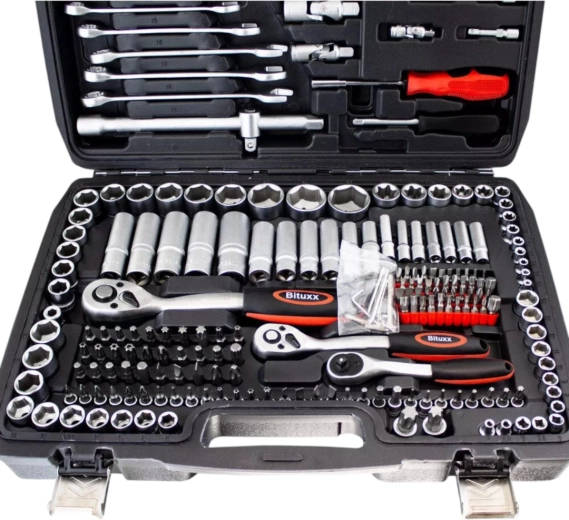 Uniwersalne zastosowanie – 215 elementów