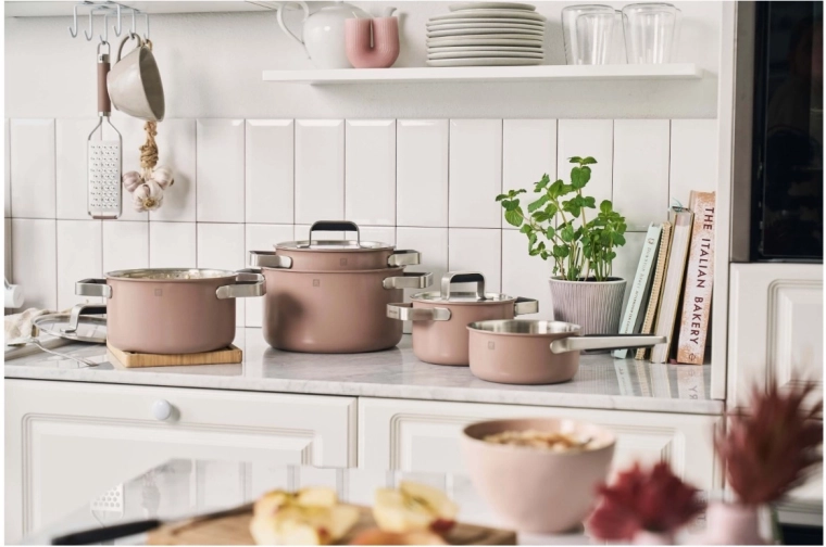 Trwała ceramiczna powłoka zewnętrzna