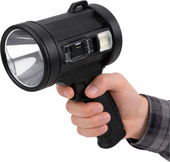 Długi zasięg i 6 trybów świecenia