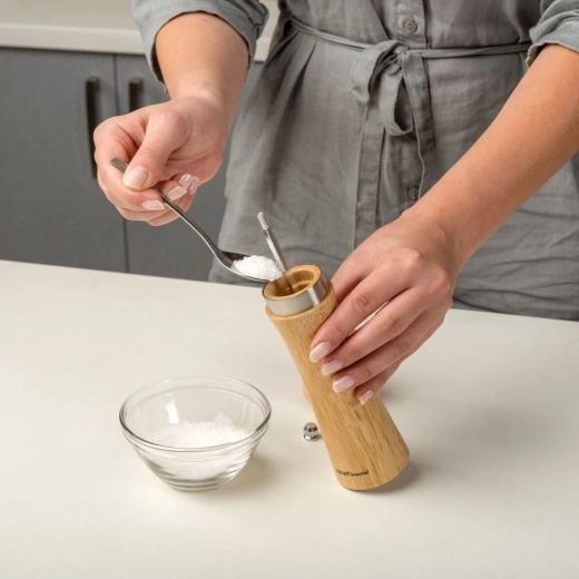 Wygodne napełnianie i ergonomia