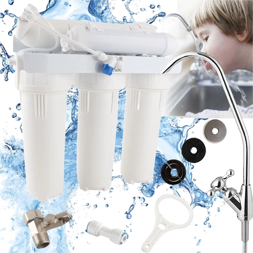 Oddzielna wylewka z czystą wodą