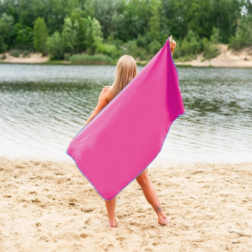 Idealny nad wodę i na plażę