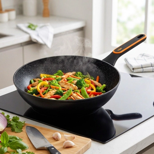 Głęboki kształt woka do stir-fry, mięsa i makaronu