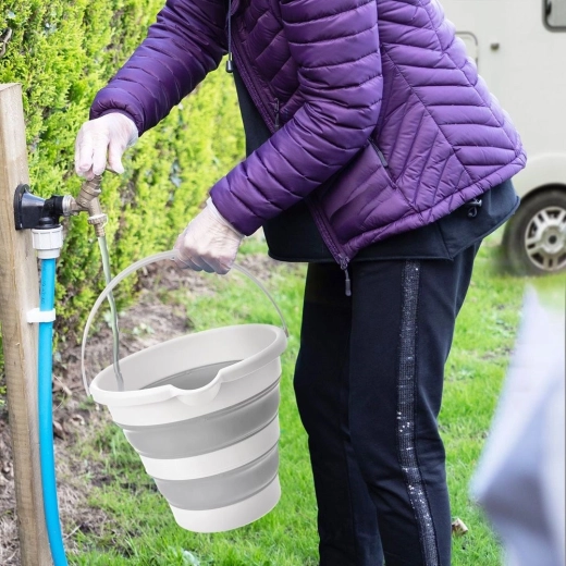 Wytrzymałe materiały i wygodne przenoszenie