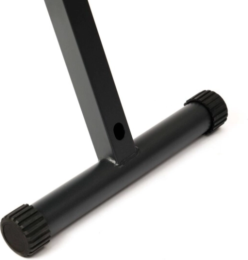 Solidna stalowa konstrukcja z ochroną podłogi