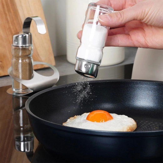 Równomierne sypanie i łatwa pielęgnacja