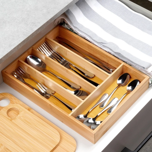 Pasuje do standardowych szuflad kuchennych