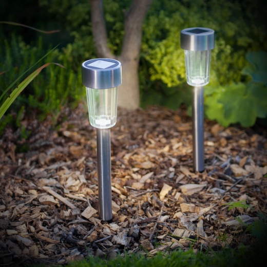 Solarna lampa ogrodowa LED