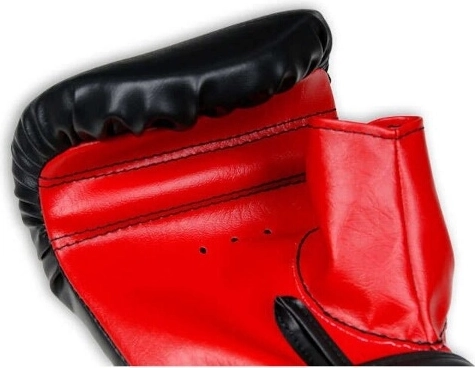 Otwarty kciuk do elastycznego treningu