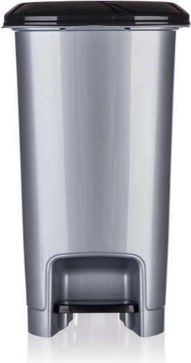 Smukły prostokątny kształt oszczędza miejsce