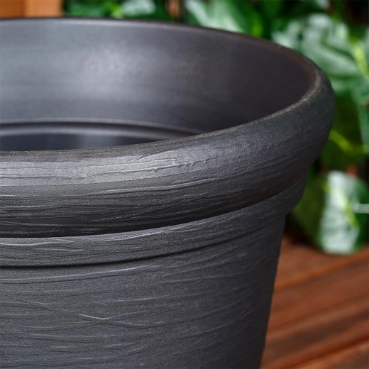 Wytrzymały i lekki materiał