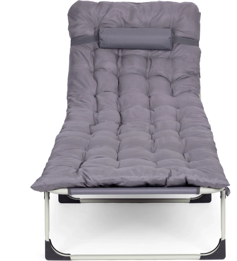 Miękki materac i poduszka dla maksymalnego komfortu