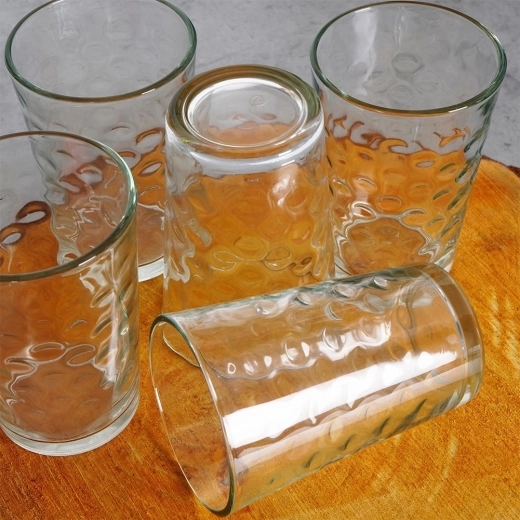 Wytrzymałe grube szkło do codziennego użytku