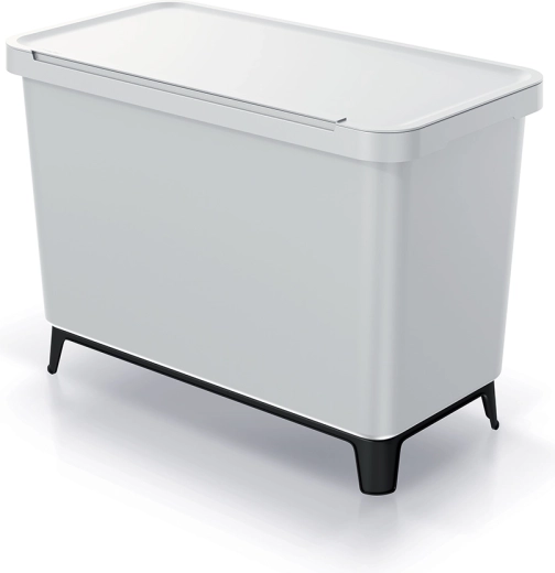 Stabilna konstrukcja do każdej kuchni