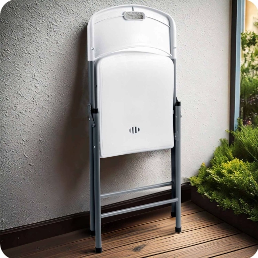 Składana konstrukcja oszczędza miejsce