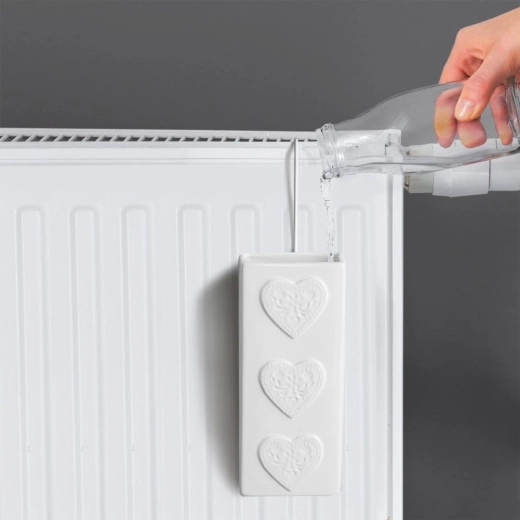 Wygodne napełnianie i smukły profil