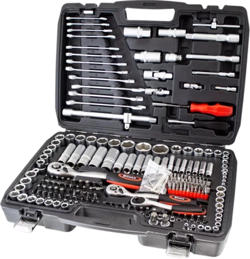 Przejrzysta organizacja w solidnej walizce