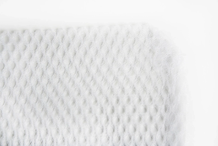 Delikatna, ale wytrzymała siatka