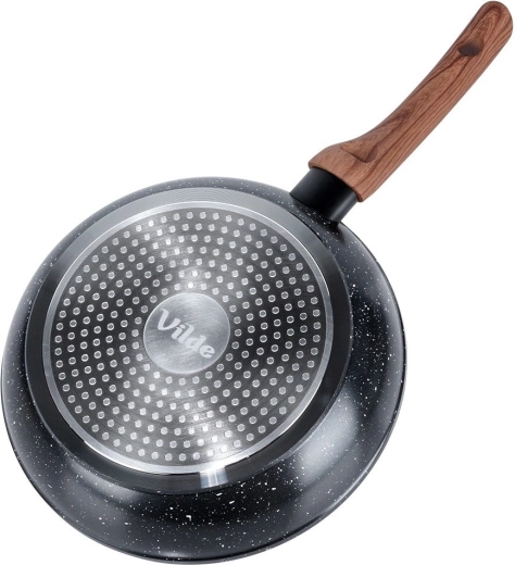 Kompatybilna ze wszystkimi typami kuchenek, w tym indukcją